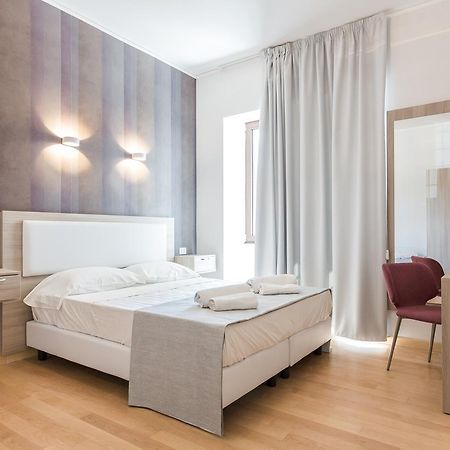 Luciano Laterani Guest House ローマ エクステリア 写真