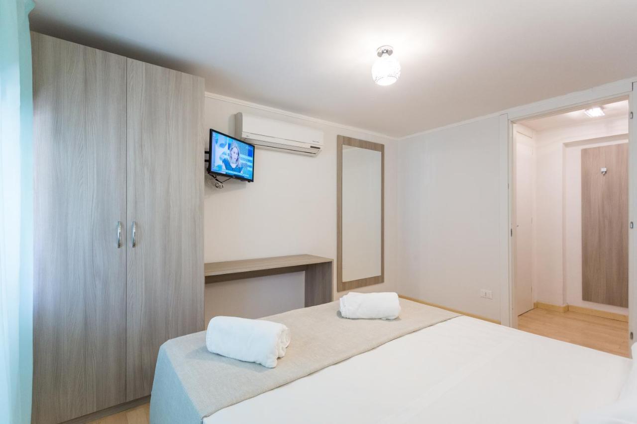 Luciano Laterani Guest House ローマ エクステリア 写真